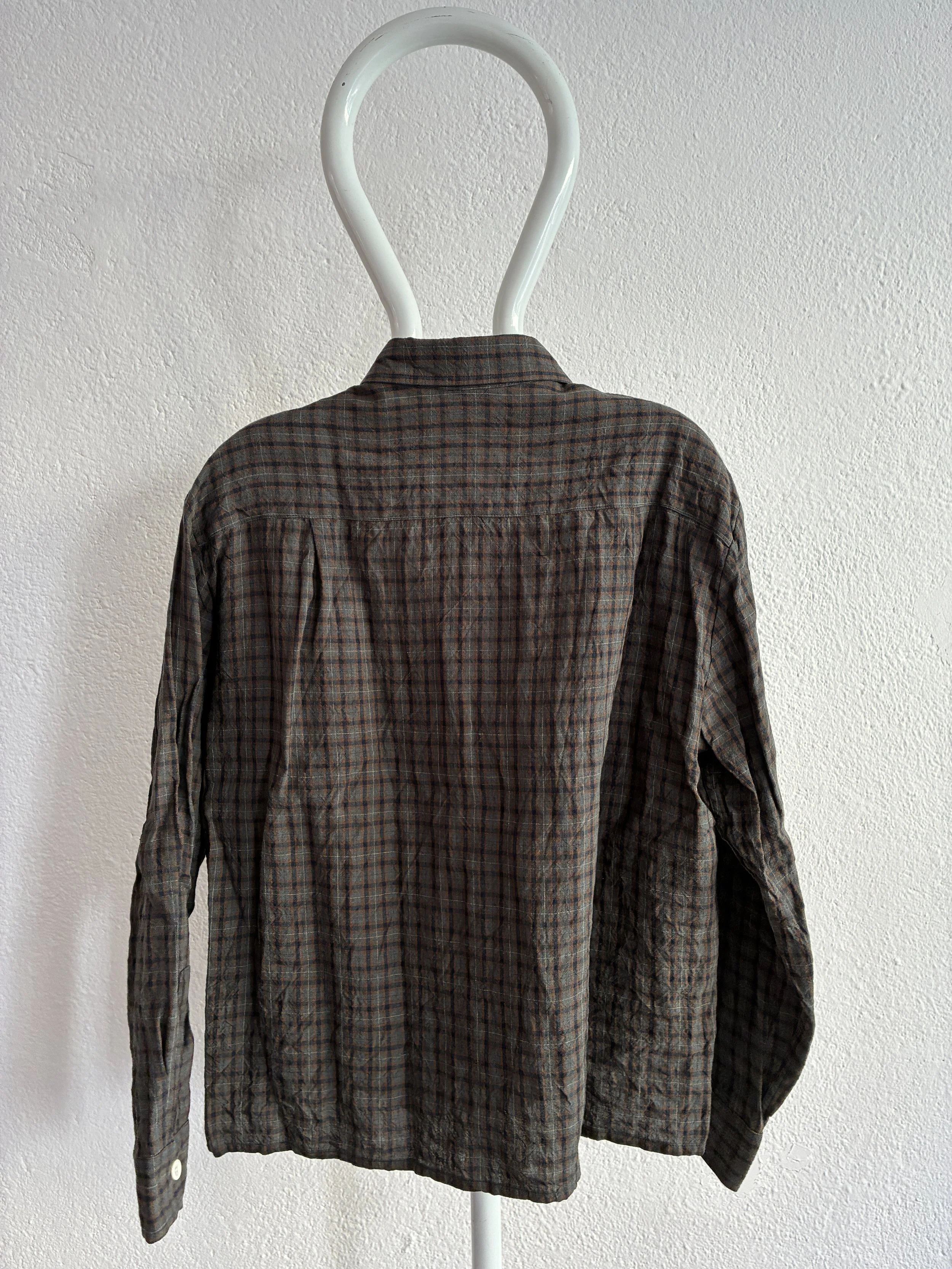 Back of Dusk Conkers Relaxed Farmer Shirt on mannequin