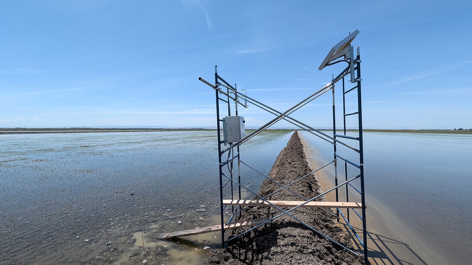 Large hardware structure on the field used to monitor water inflows and quality