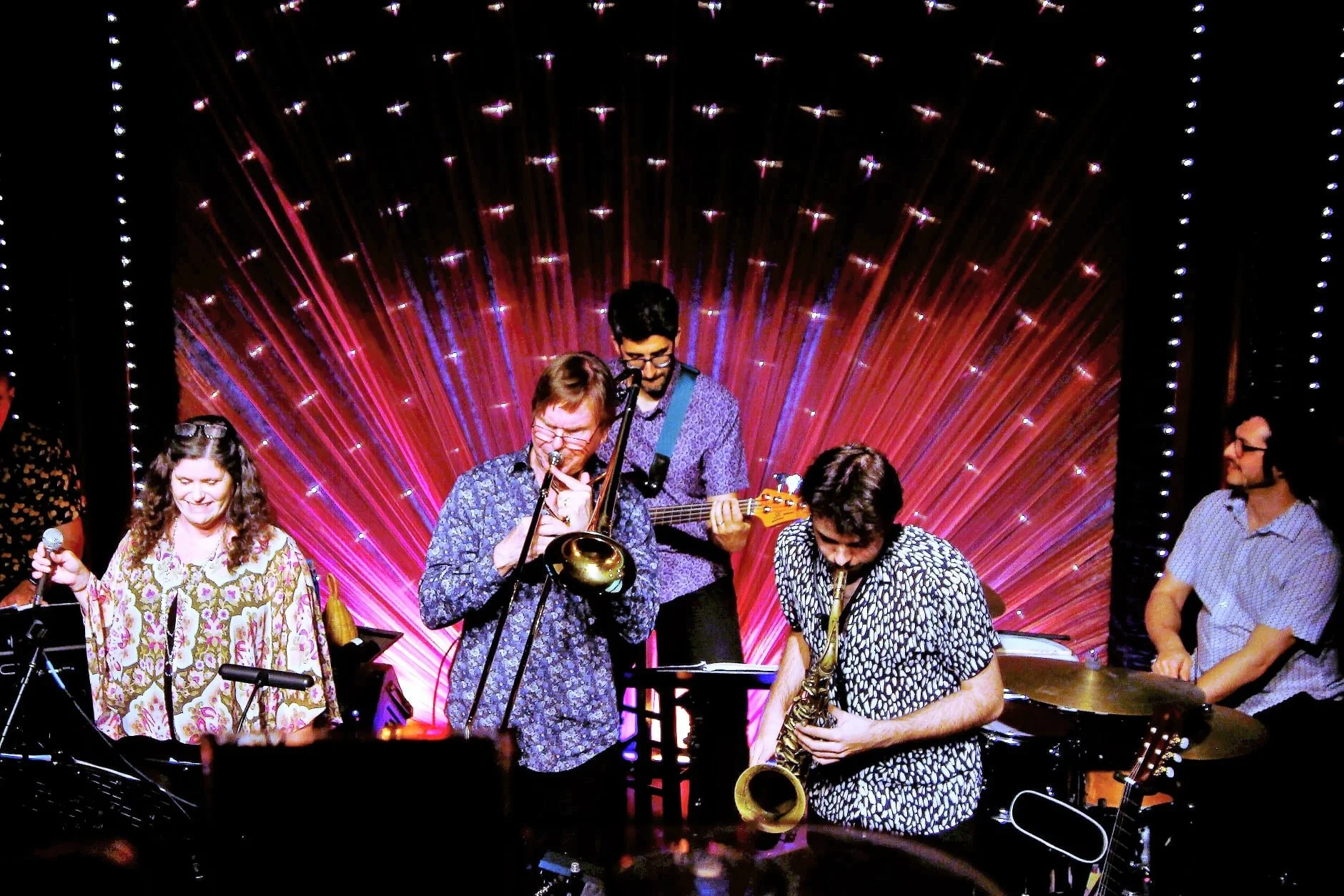 New Tampa Unplugged: O Som Do Jazz