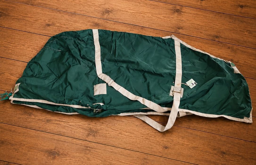 Consignment #310 - 69" Nylon Sheet