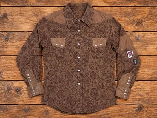 Consignment #585 - Brooks and Dunn Size Medium