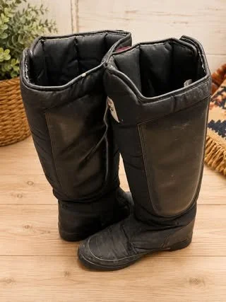 Consignment #420 - Winter Rider Boots