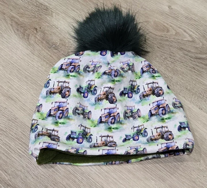 Kids Toque - Green Tractors