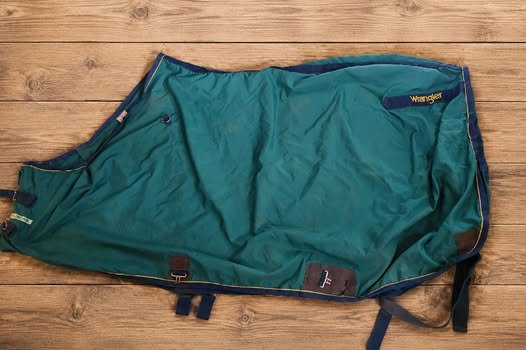 Consignment #535 - 84" Prochoice Nylon Turnout