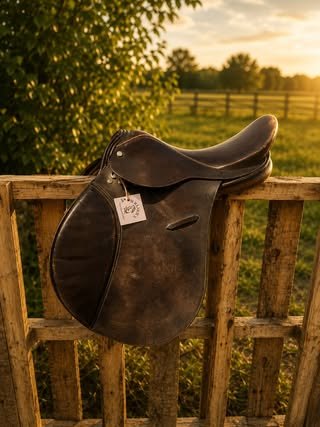 Consignment #119 - Lovatt & Ricketts Jumper Saddle