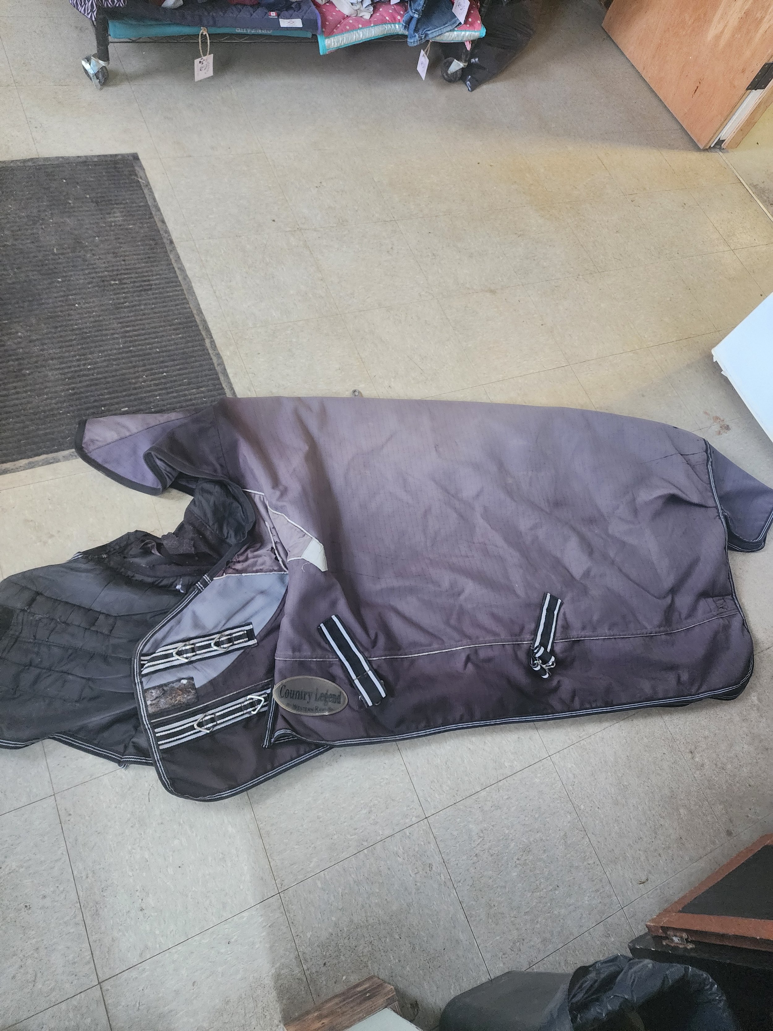 Consignment #486 - 63" Country Legend Winter Turnout