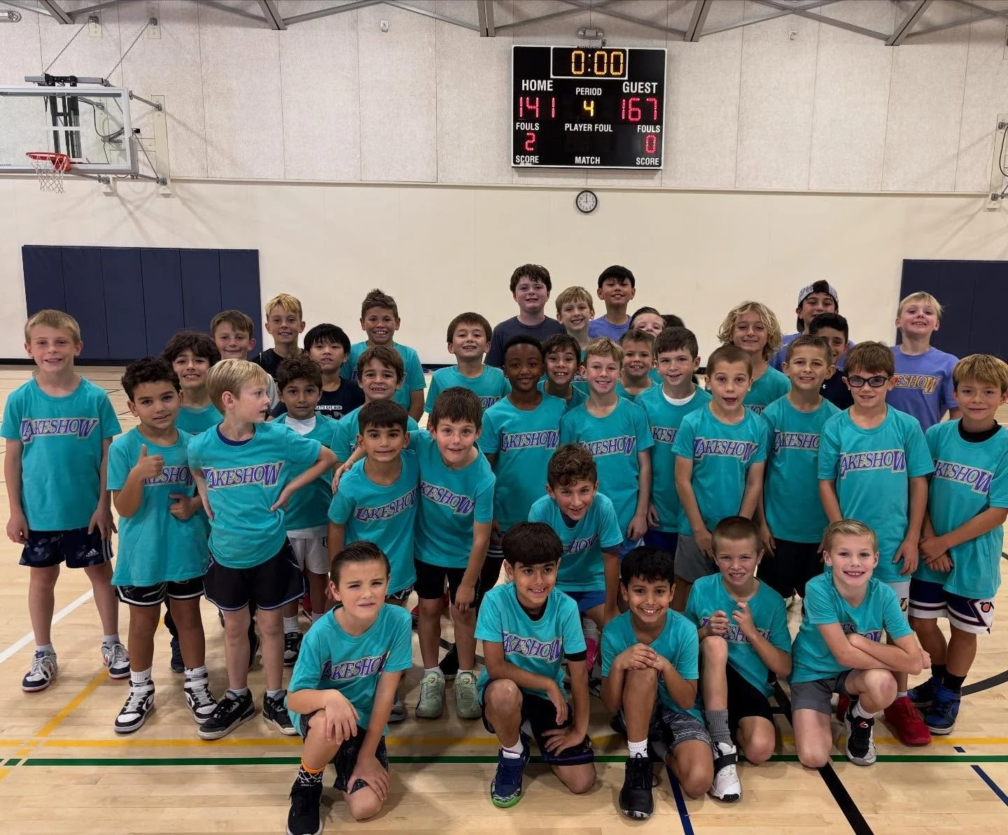 THANKFUL 🦃🏀 #LakeshowFam💜💛