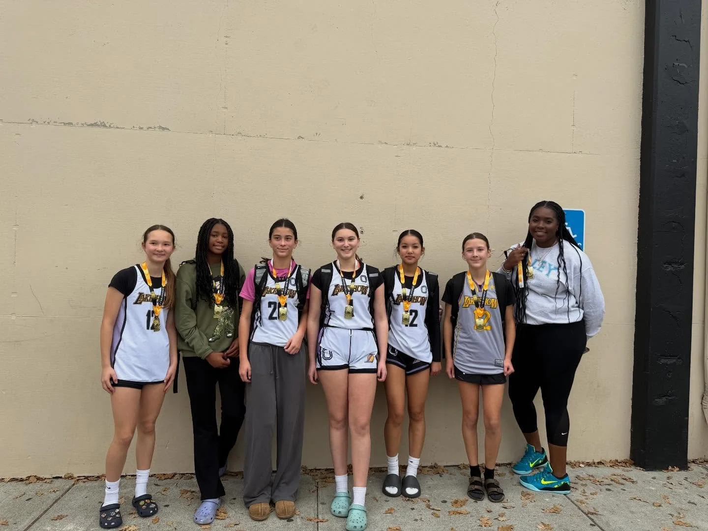 Lakeshow 14U Tatiana 2025 Christmas Classic Champs!!!
💪💜💛