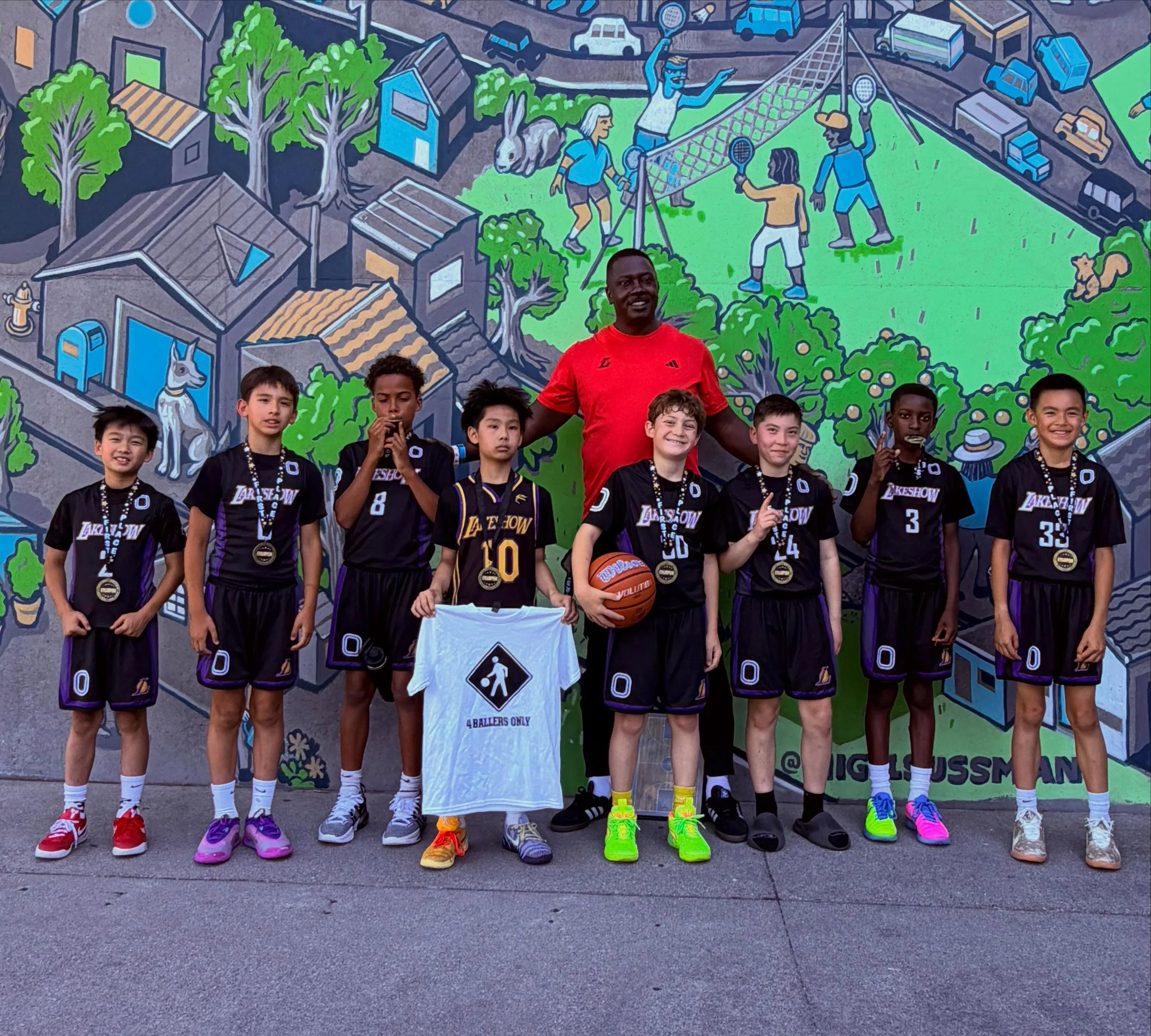 10U Okotie @4ballers_only CHAMPS #LakeshowFam💜💛