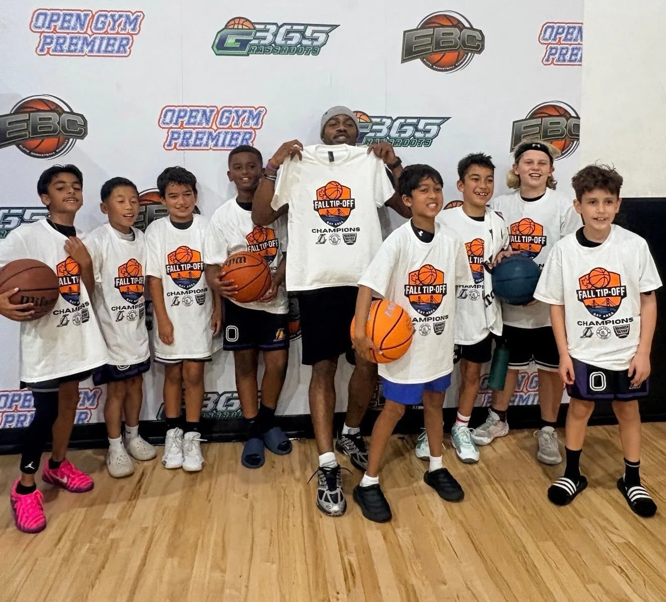 10U Clink @buzzerbeaterevents Fall 🥇#LakeshowFam💜💛