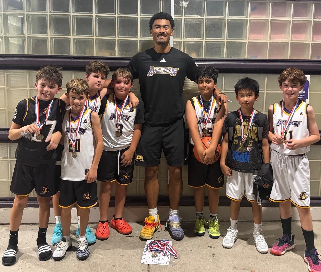 11U Niyi 2-0 @bayareaflightevents🥇#LakeshowFam💜💛