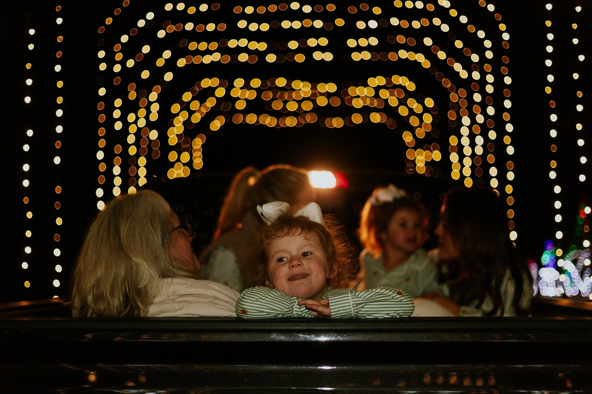 Christmas is right around the corner, with only 20 shopping days left to get your loved ones something special! So if you're searching for deals this upcoming holiday season, look no further than our ticket bundle. Our bundle includes 5 show tickets 