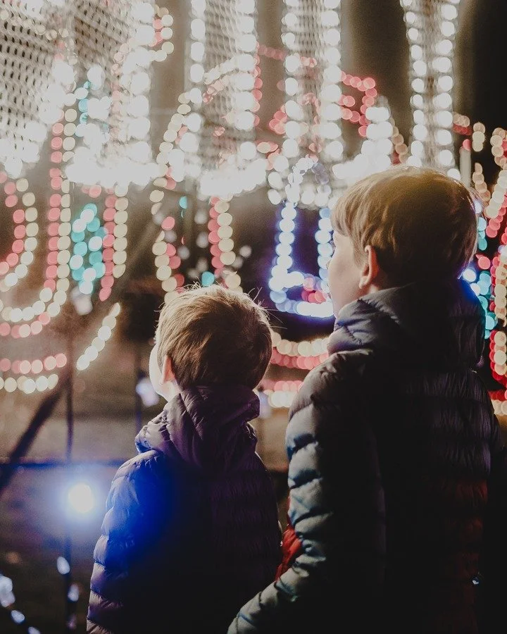 2025 may be coming to a close, but we aren&rsquo;t stopping just yet! This year, we will be open through January 4th, so Columbus can keep the holiday spirit flowing into the weekend and the new year! 🌟🎄

✨Show Open Nightly at 5:30 pm until 1/4 ✨