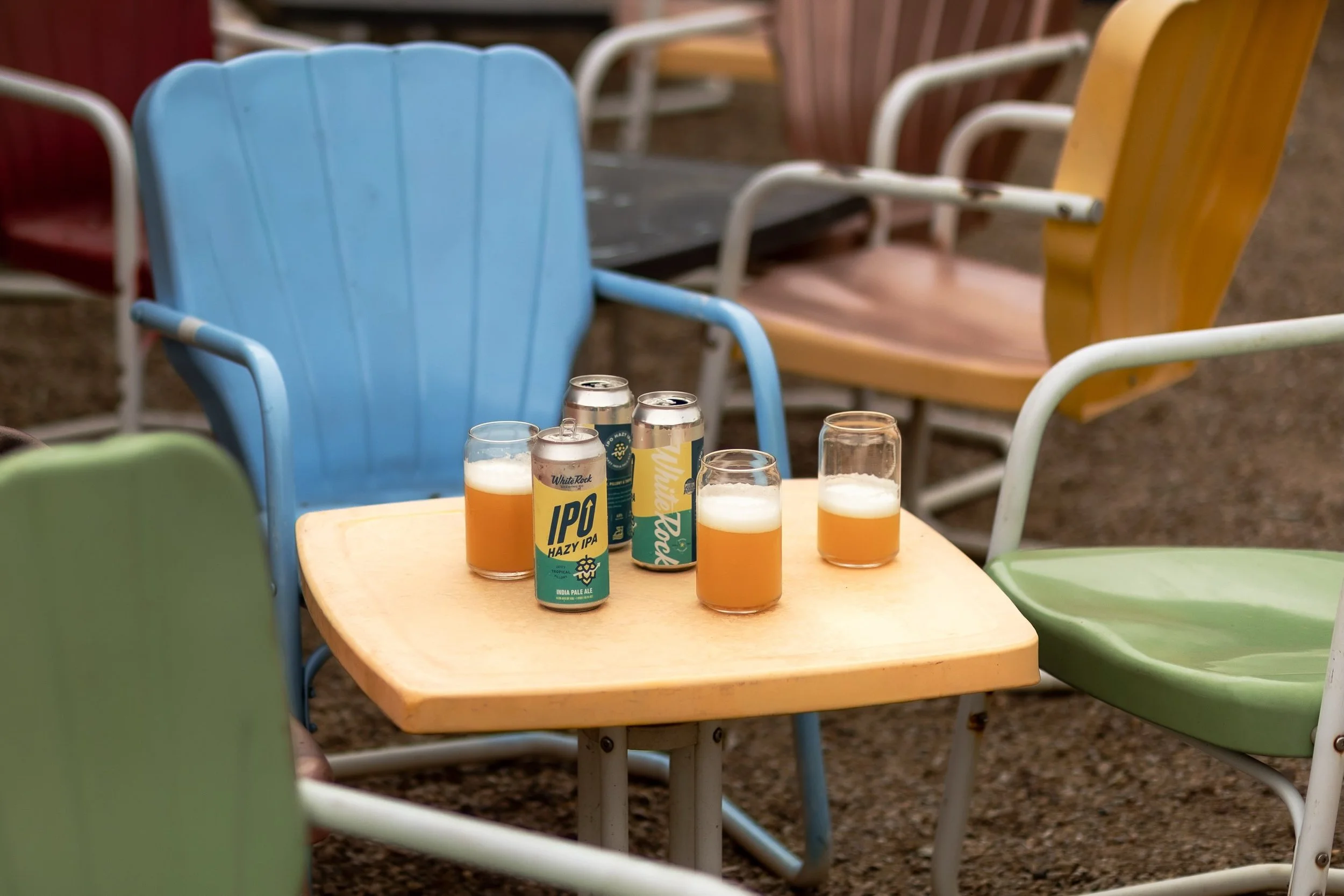 Everyone loves a summer patio beer. Now your favorite hazy is back in cans and ready for you to enjoy, whether it&rsquo;s in our backyard or yours. Get your 4-pack of IPO Hazy IPA this weekend! 

#hazyipa #dallascraftbeer #dallasbrewery #whiterockale