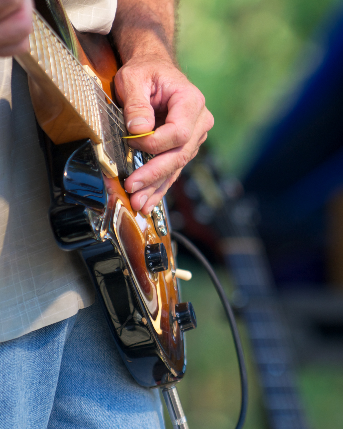 Live Music  -  Alex Nicolas
