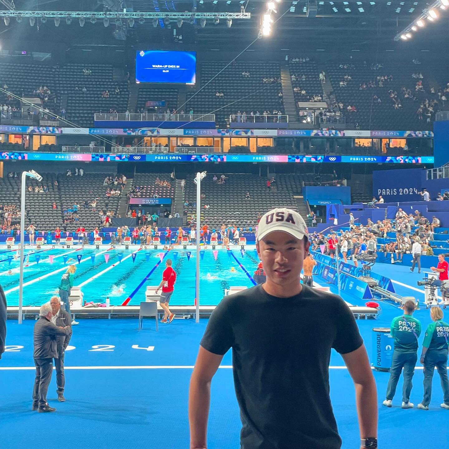 Superfan and Sports Lab researcher Jerry Lu is on the ground at the Olympics, teaming up with UVA&rsquo;s Prof. Ken Ono to train members of @usaswimming, including Gretchen Walsh 🏊&zwj;♀️💪. With the power of math and data, they&rsquo;re pushing the