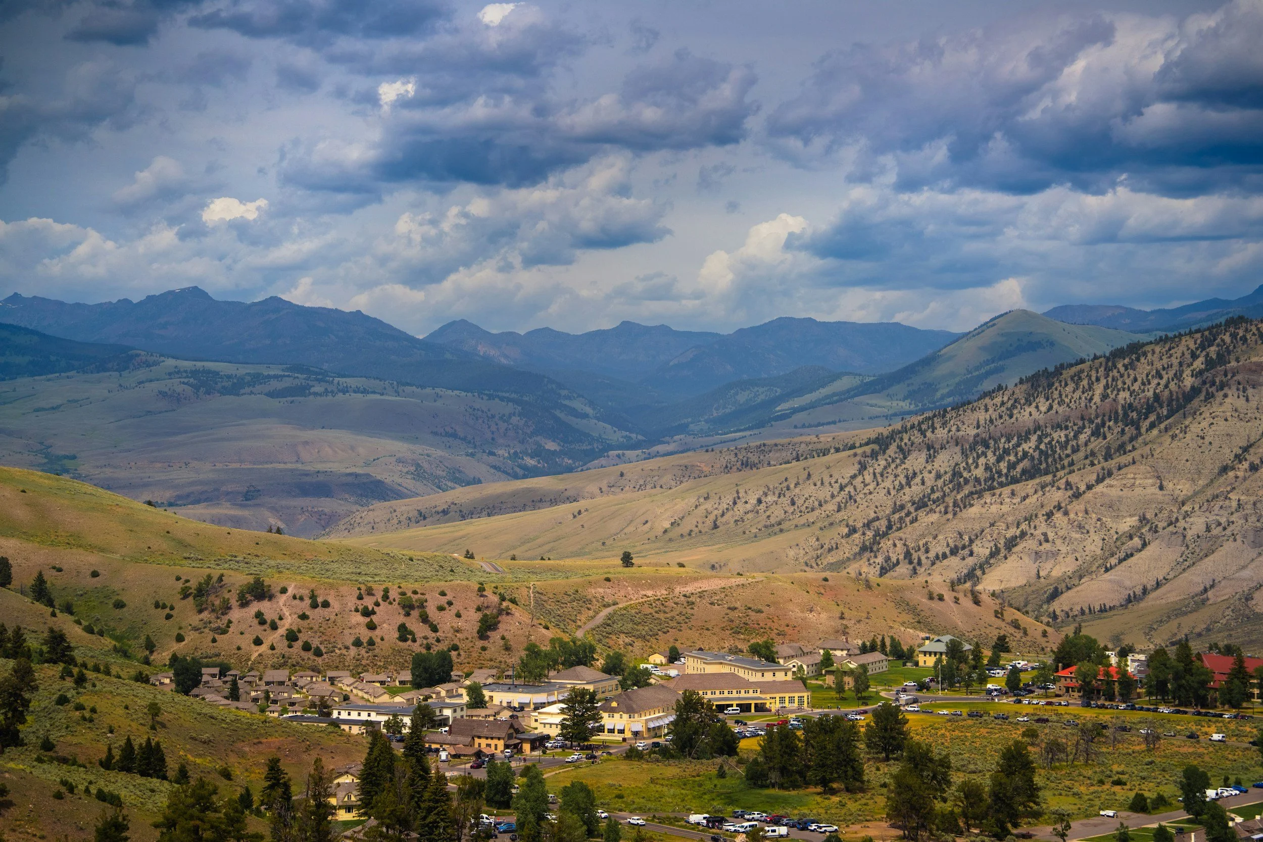 What Is It Like Living Near the North Entrance to Yellowstone in Gardiner?