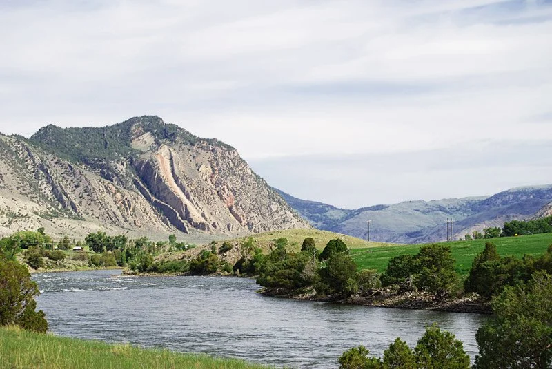 Is Private River Frontage Worth the Risk and the Responsibility?