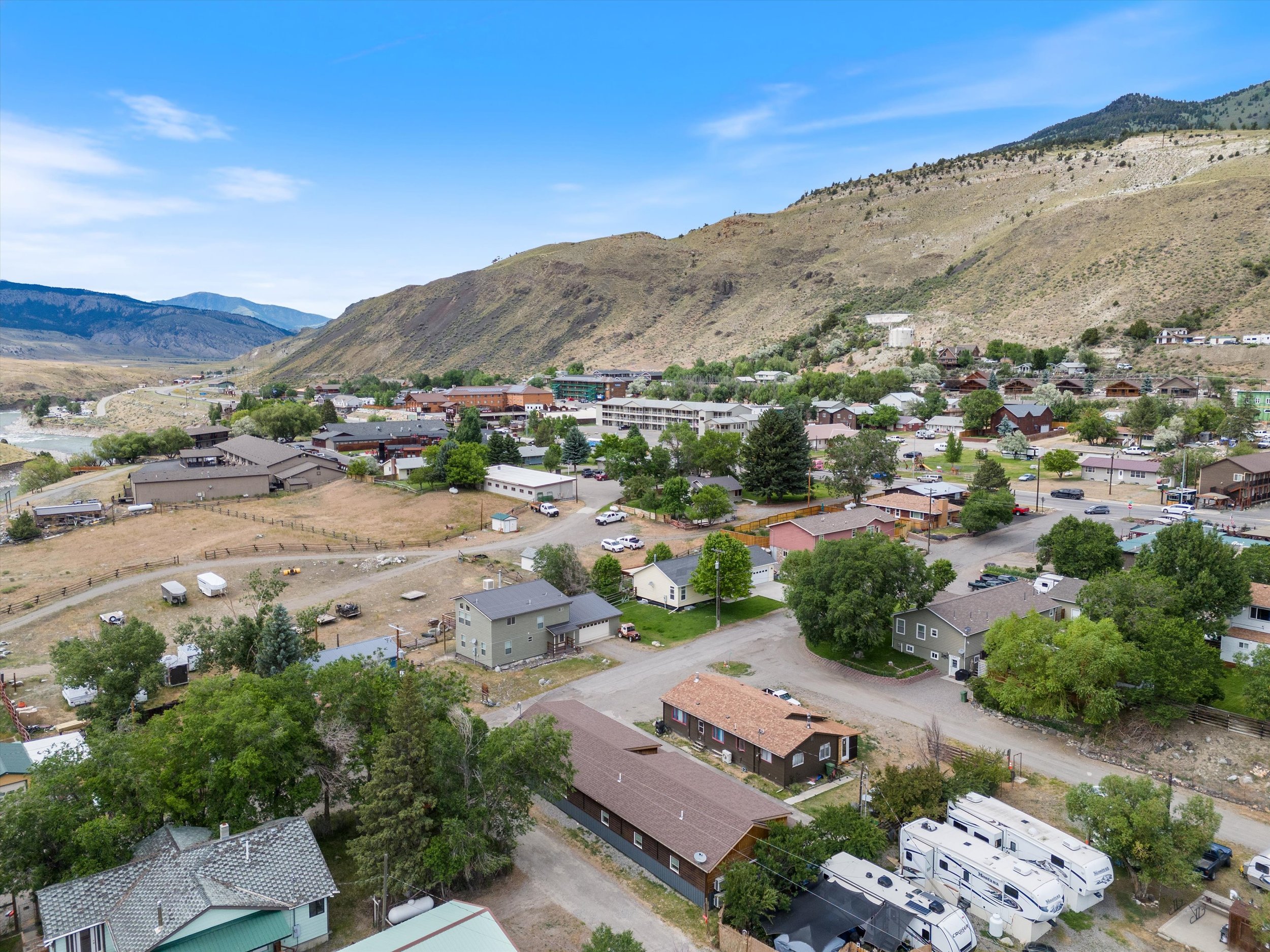 08-DJI_20240701150244_0201_D.jpg