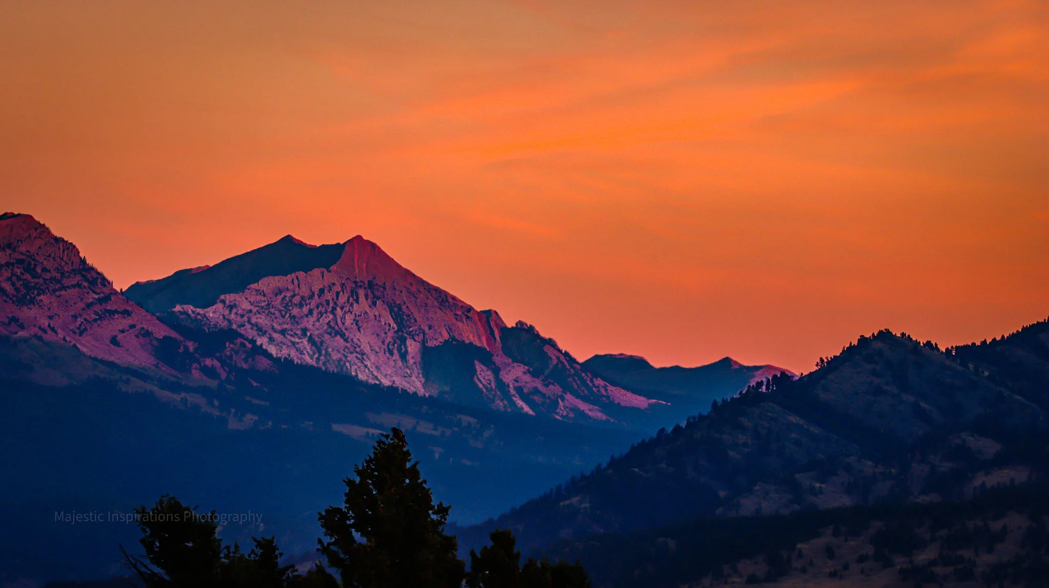 Photo of Sunset and Bridgers 311519517_5906151446064471_6426665467056200688_n.jpg