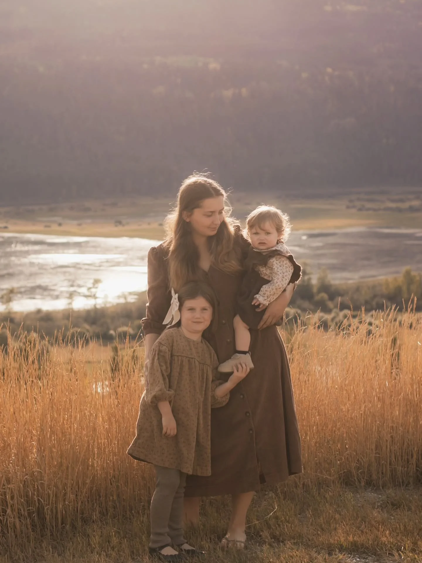 When the sun shimmers on the wetlands in the valley, and the leaves are changing colors. The air is crisp, and the sun is warm.

This.

This is one of the best times of the year.
.
.
.
.
.
.
.
#fallfamilyphotoshoot #fallleaves #fallphotos #fall famil