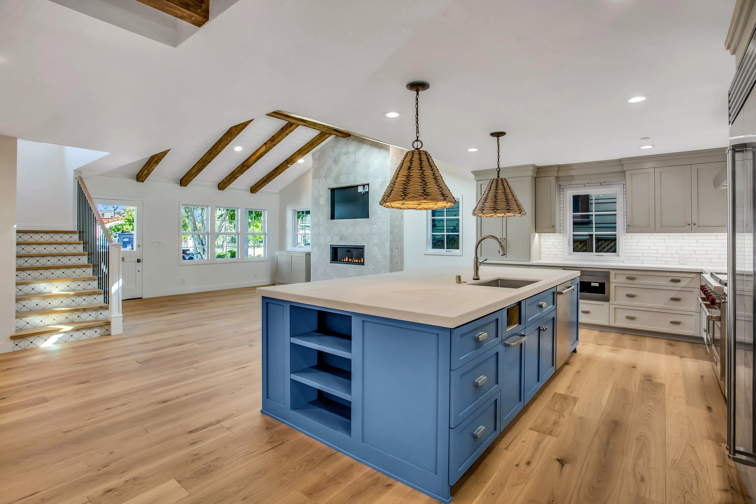 Roycroft kitchen:living** .jpg