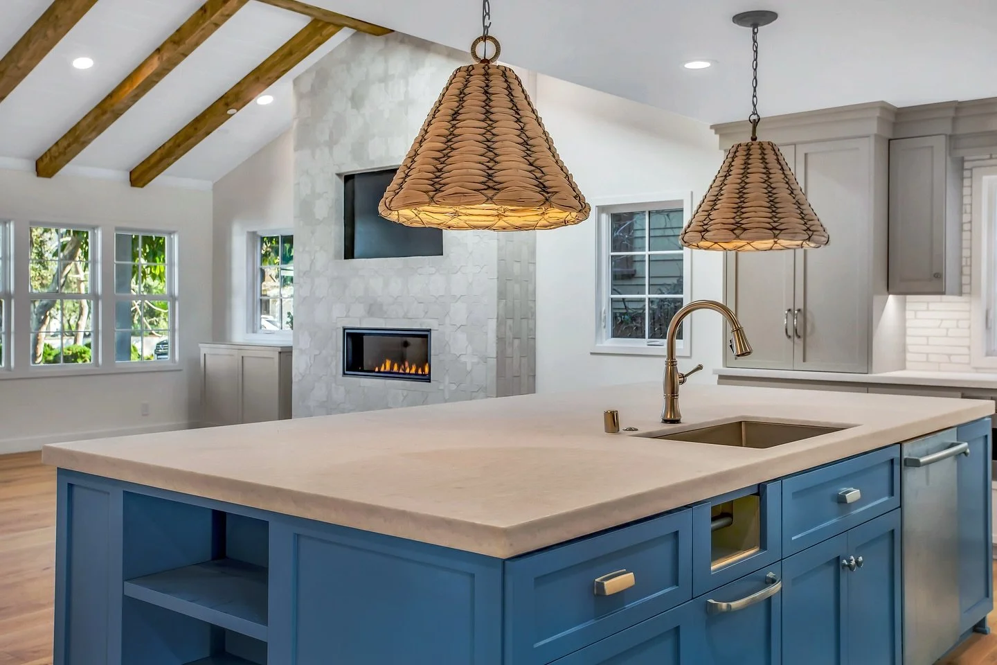 Your vision, our expertise. JLS Home Design is ready to deliver what you want in 2026 and beyond! Happy New Year! 🔑🏡

#JLSHomeDesign #AZHomes #HomeInspo #DreamHome #2026HomeGoals