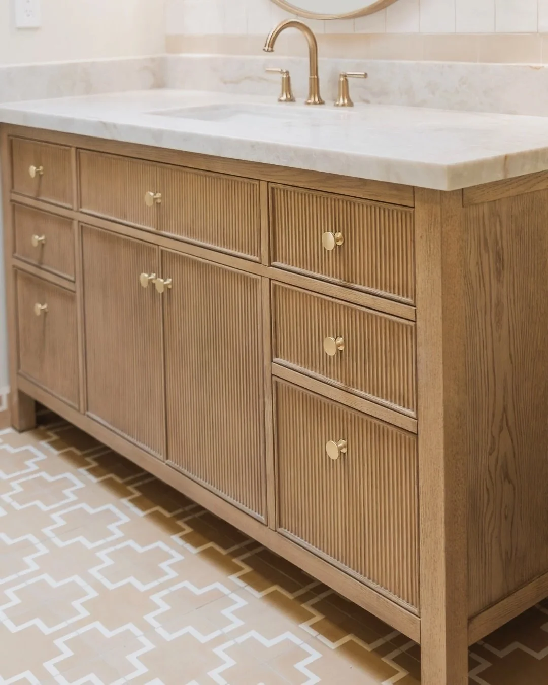 Beauty upgraded, function untouched ✨

At JLS we design, build, and elevate with everyday life in mind. 

#JLSHomeDesign #BathroomBeforeAndAfter #Remodel #AZHomes #ScottsdaleLiving