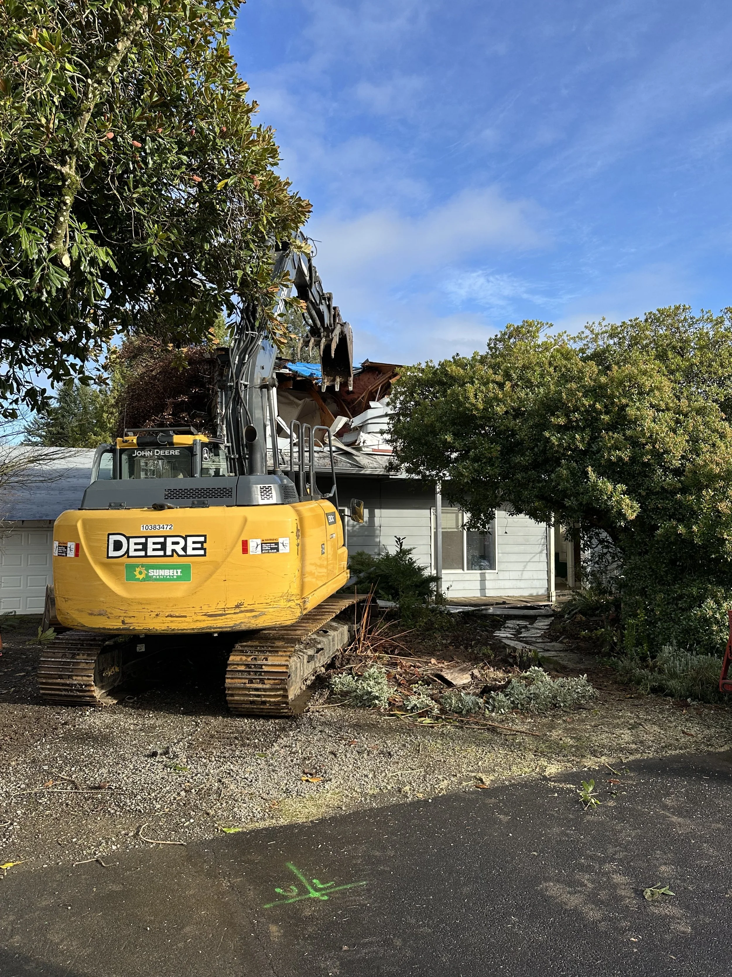 The right way to repair fire-or-smoke damaged Interior 