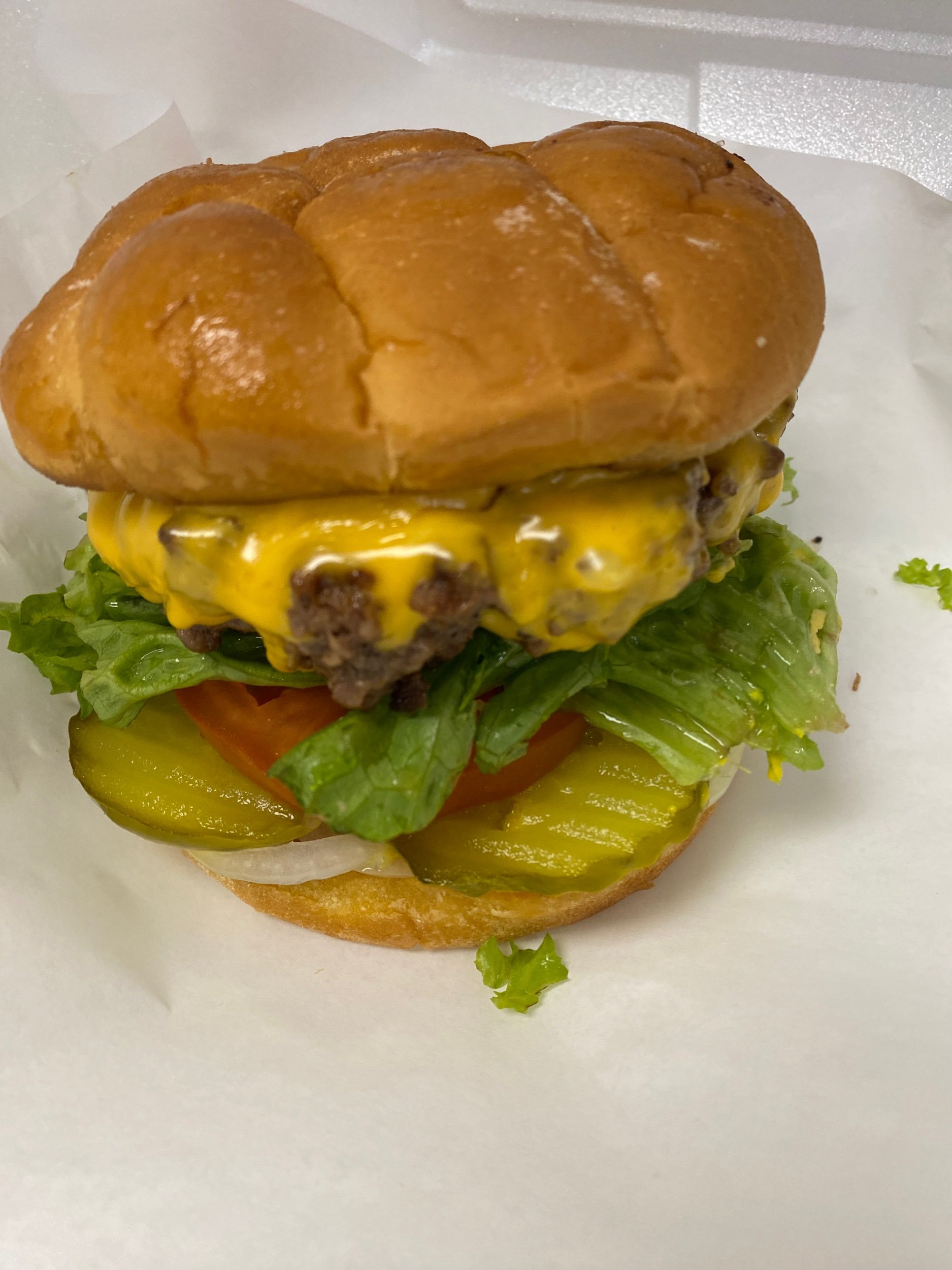 Single Cheeseburger 