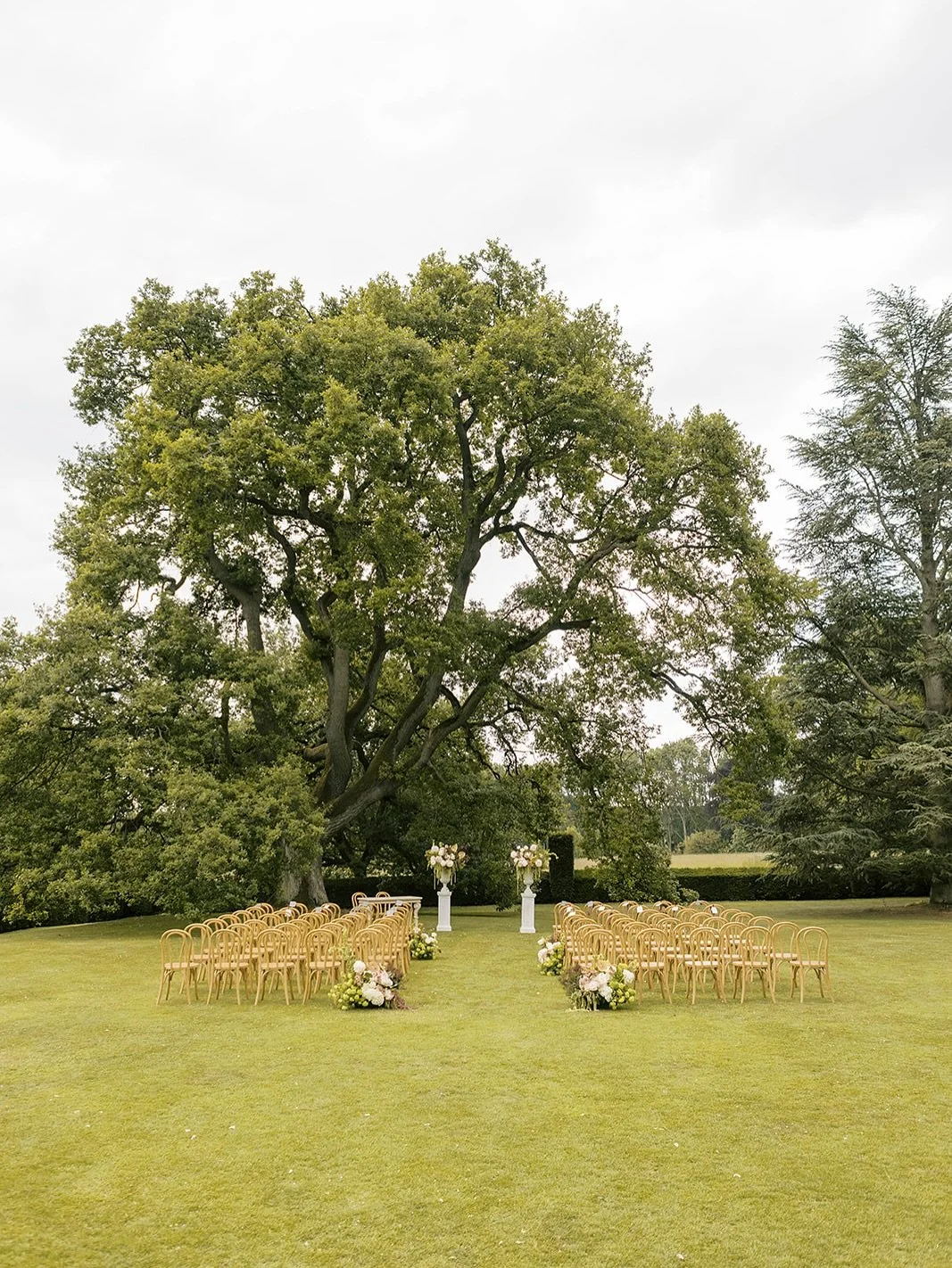 before we head into another busy month of weddings, I wanted to get some CONTENT OUT, that I&rsquo;ve been sat looking at but too overwhelmed to post because it&rsquo;s all too good. how are we picking our faves from such delicious galleries??? like 