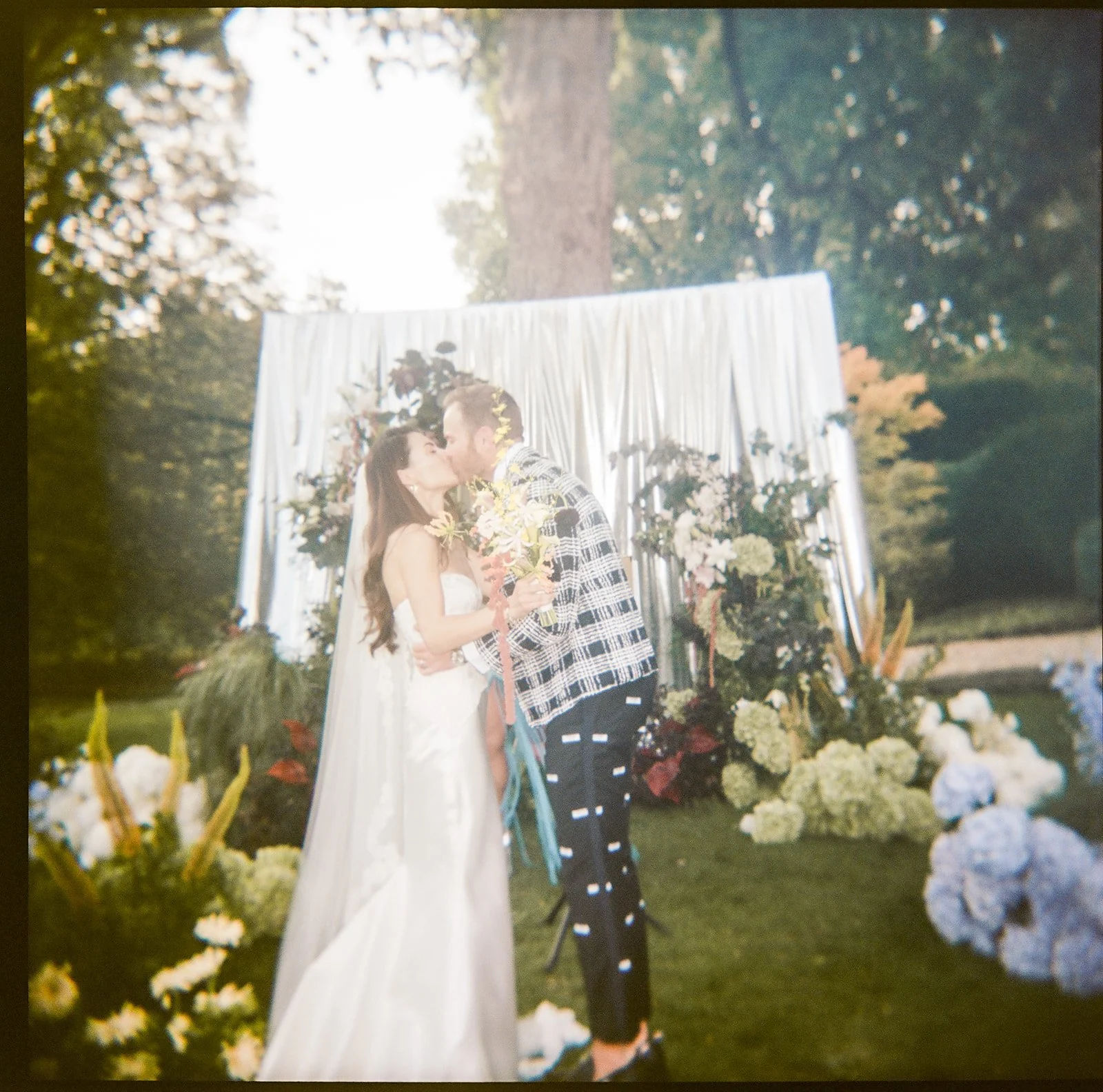 2025_SEPT_S&AWEDDING_WEDDINGDAY_FINAL-293_websize.JPG