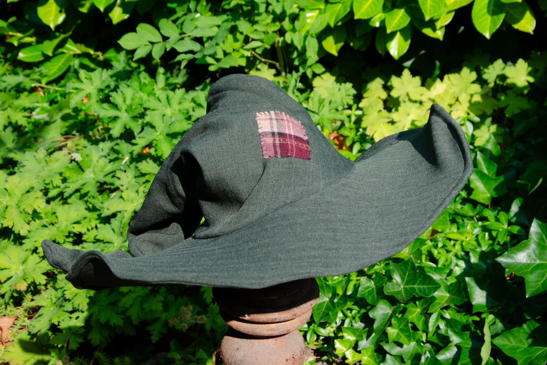 Hats_Witch+Green+2.jpg