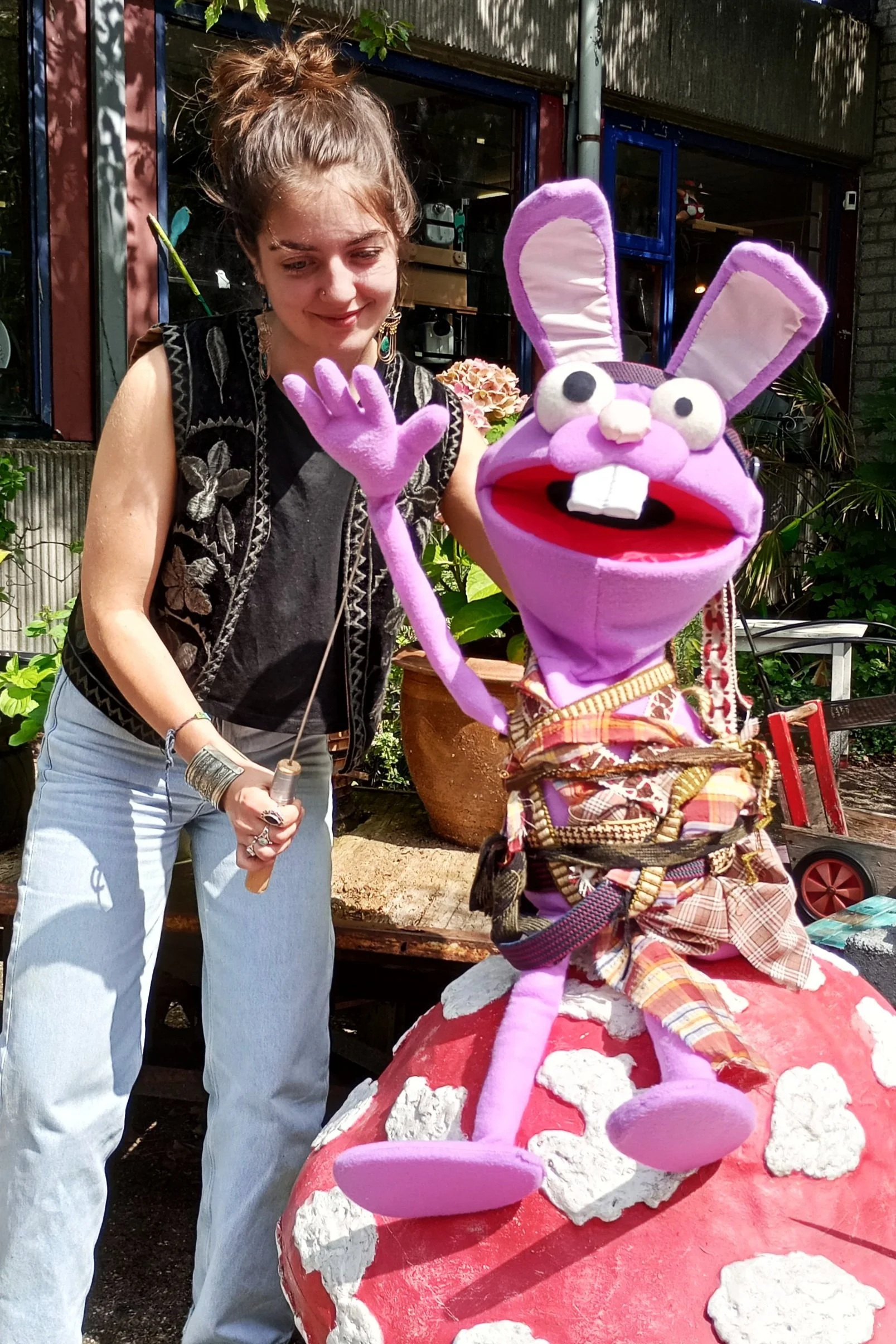 Puppets_Rabbit+%282%29.jpg
