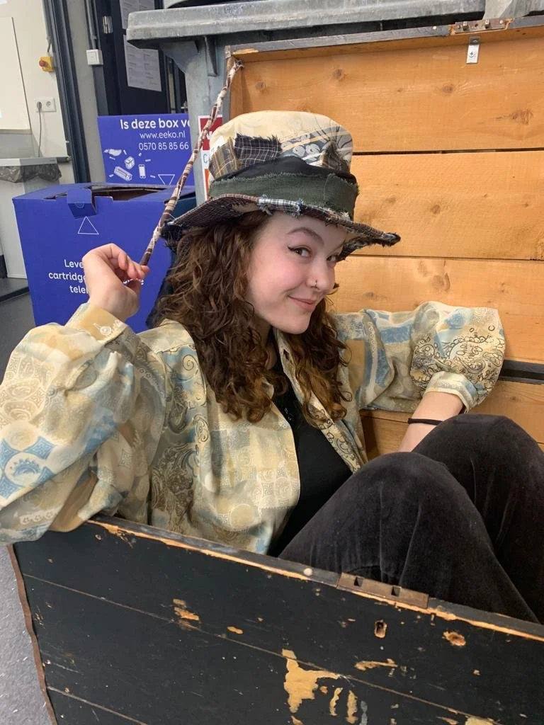 Hats_Fem_Reel.jpg