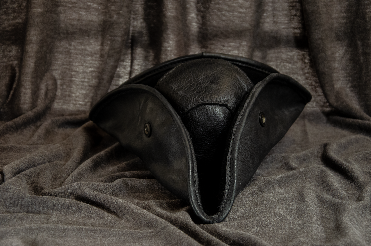 Tricorn (2).png