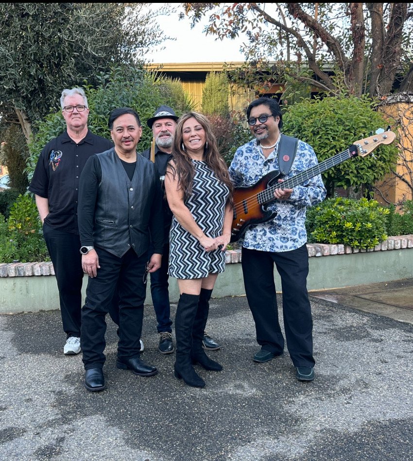 Windmill Cove: 2026 Live music: Valley Groove Band