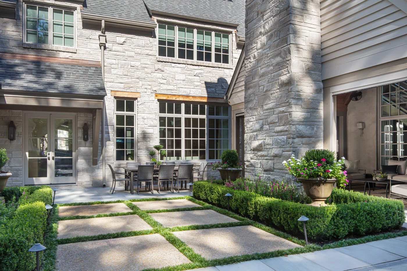 Cindy-McCord-Windstone-Outdoor-Living-02.jpg