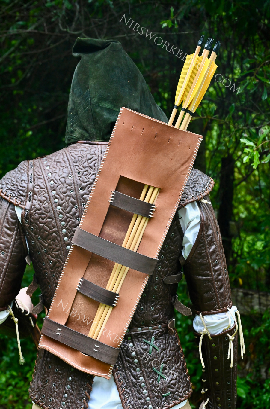 Robin Hood's Leather Quiver - Armstrong Version