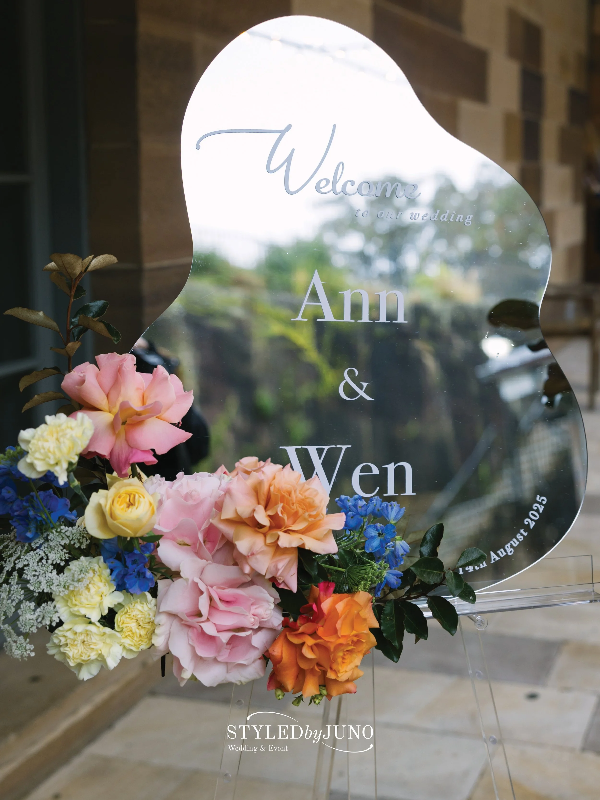 ipad logo template 4.JPG