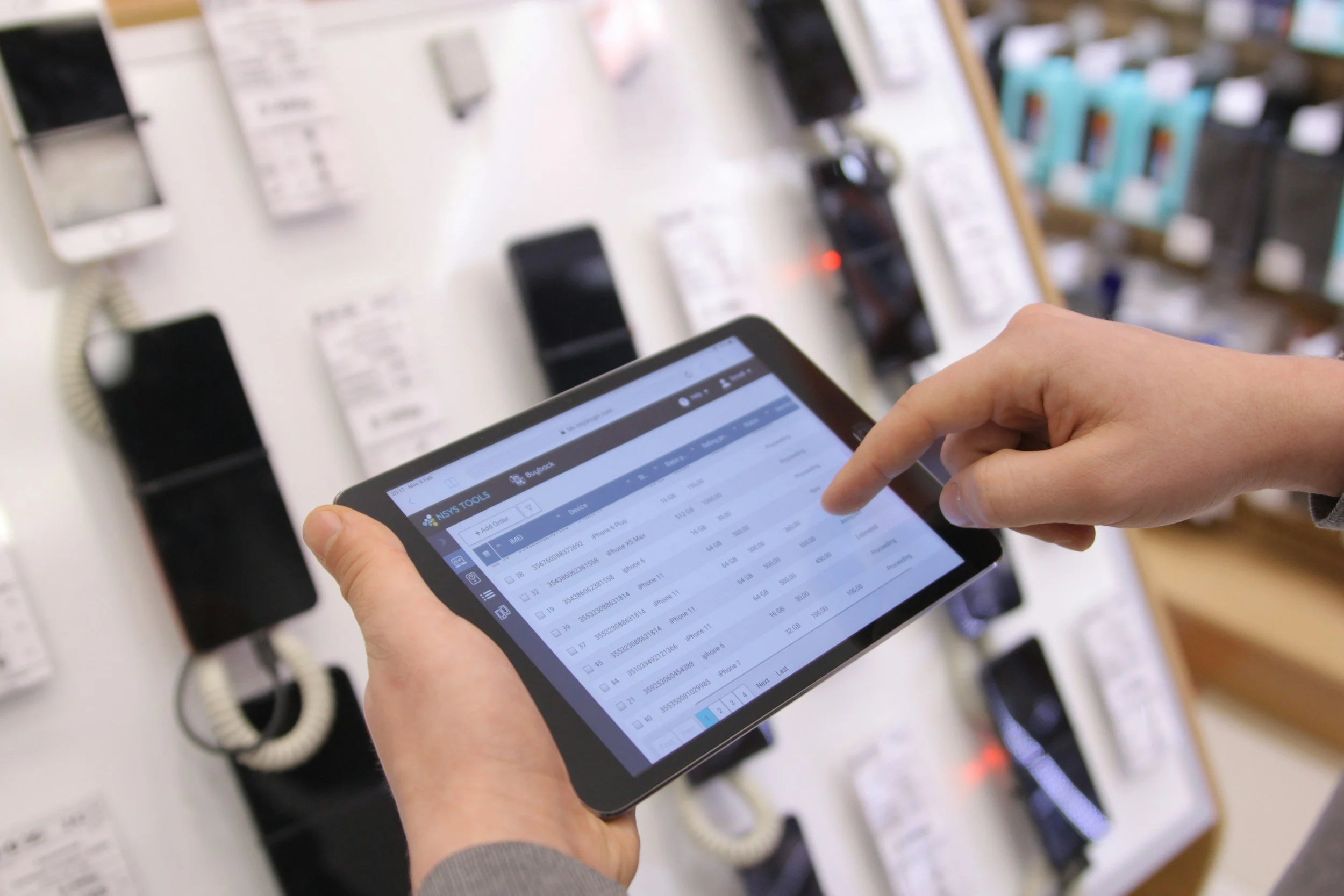 RFID inventory tracking