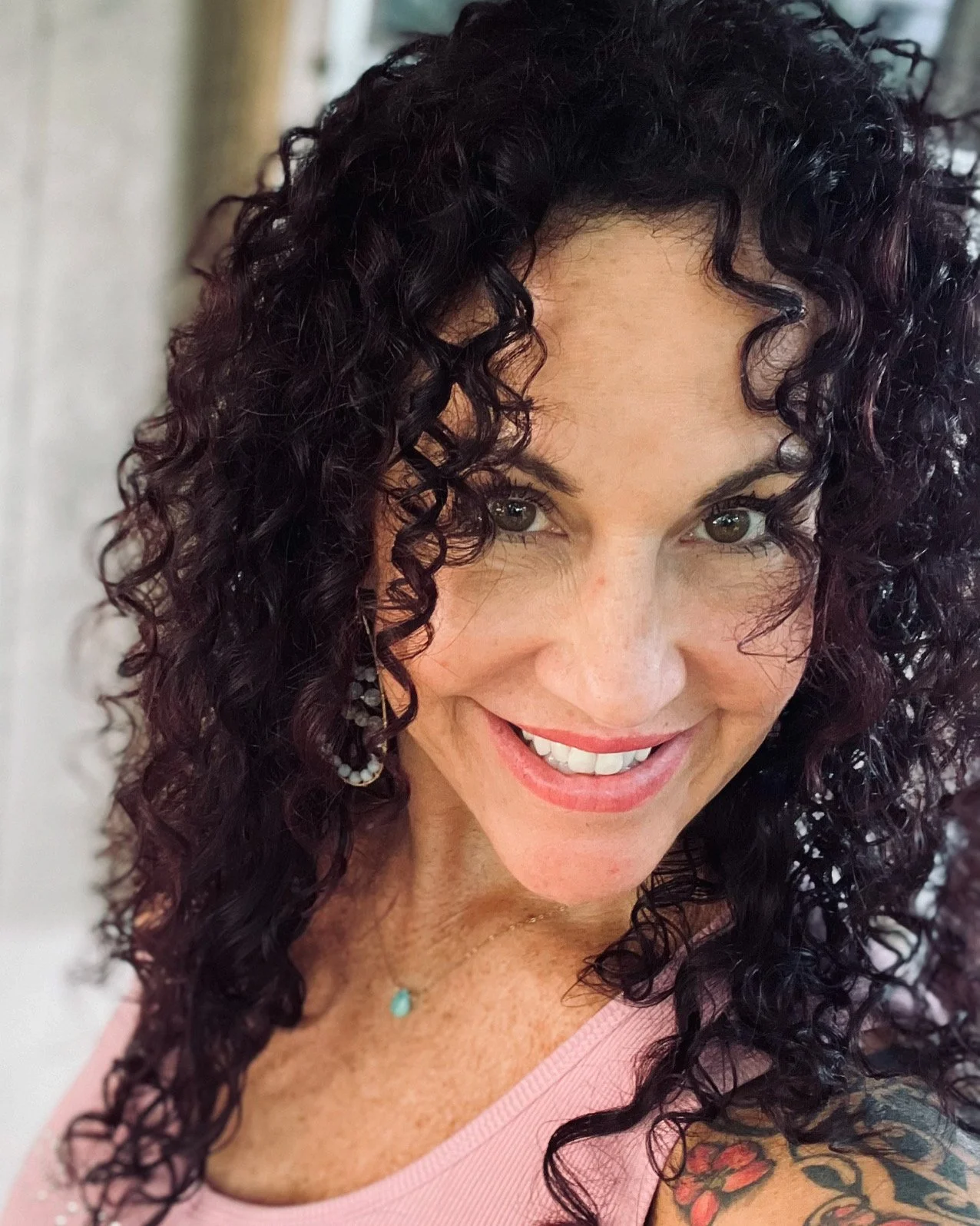 Laura Konuk Sustainery Hair Studio Stylist Profile Image