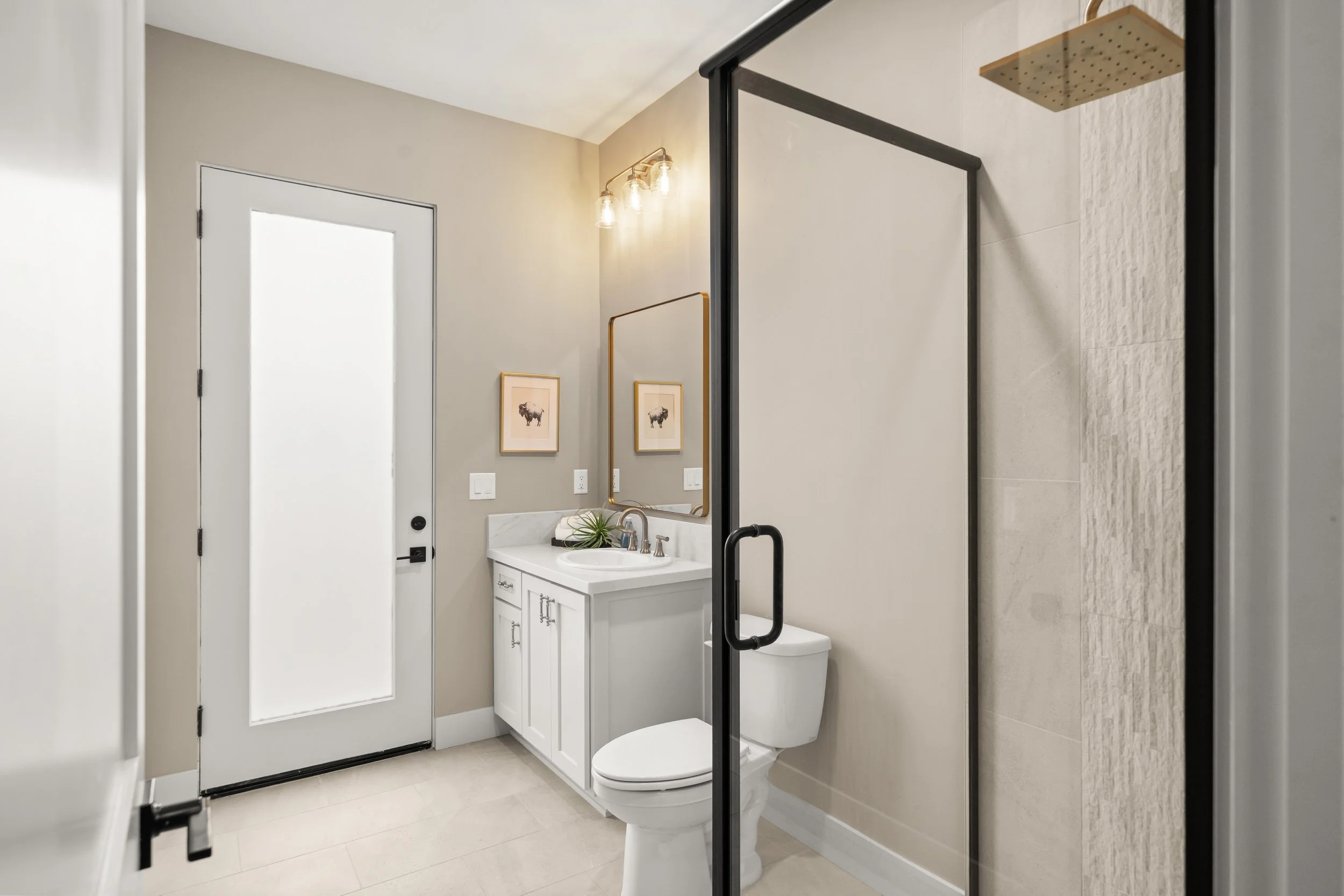 5093 Malibu Drive, Paradise, CA 3rd bathroom with access to backyard pool. R11 non-slip tile.