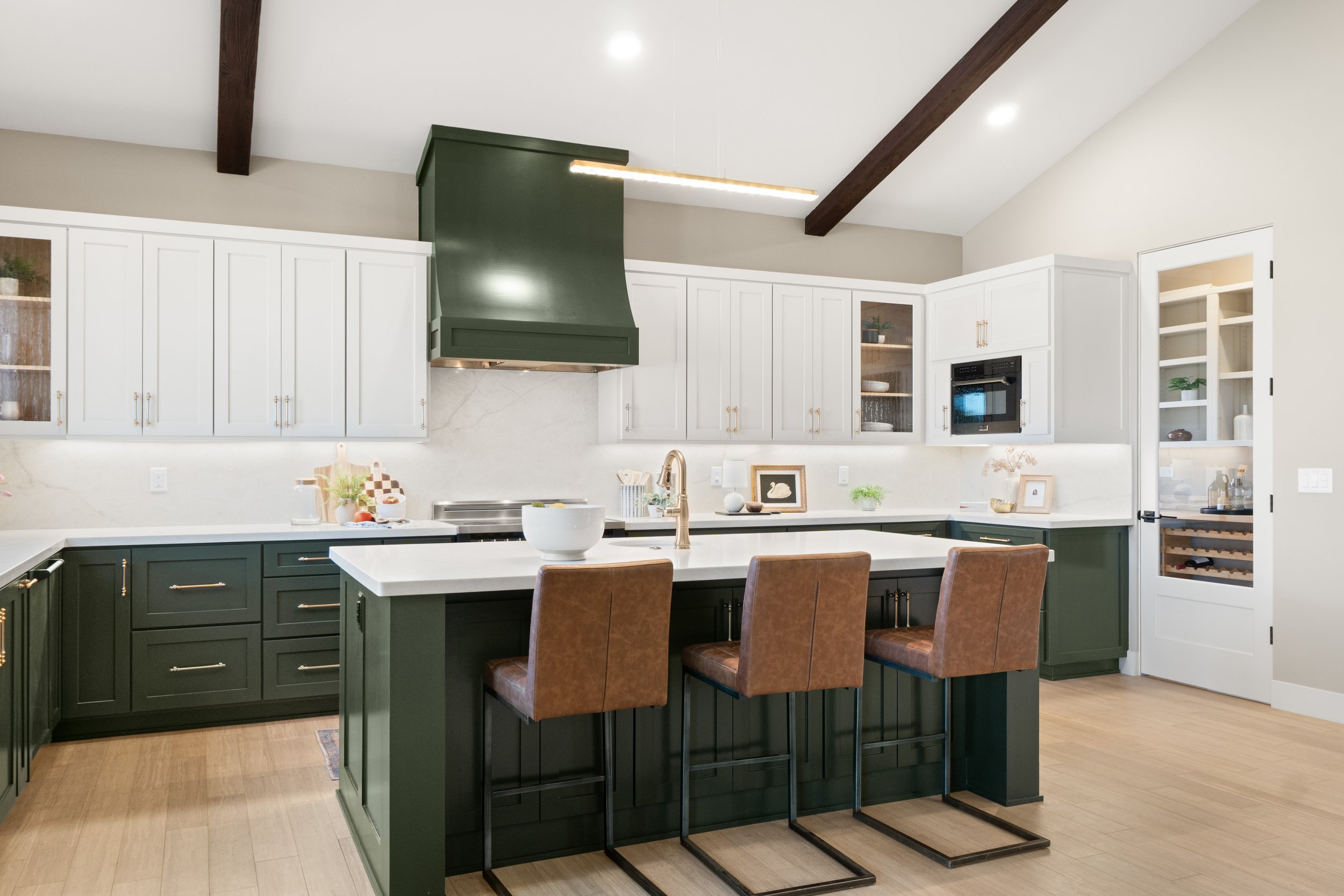5093 Malibu Drive, Paradise, CA Great Room 8' Island and all Custom Cabinetry with Soft-Close Hinges, 2 lazy Susan's, Paneled Dishwasher. 