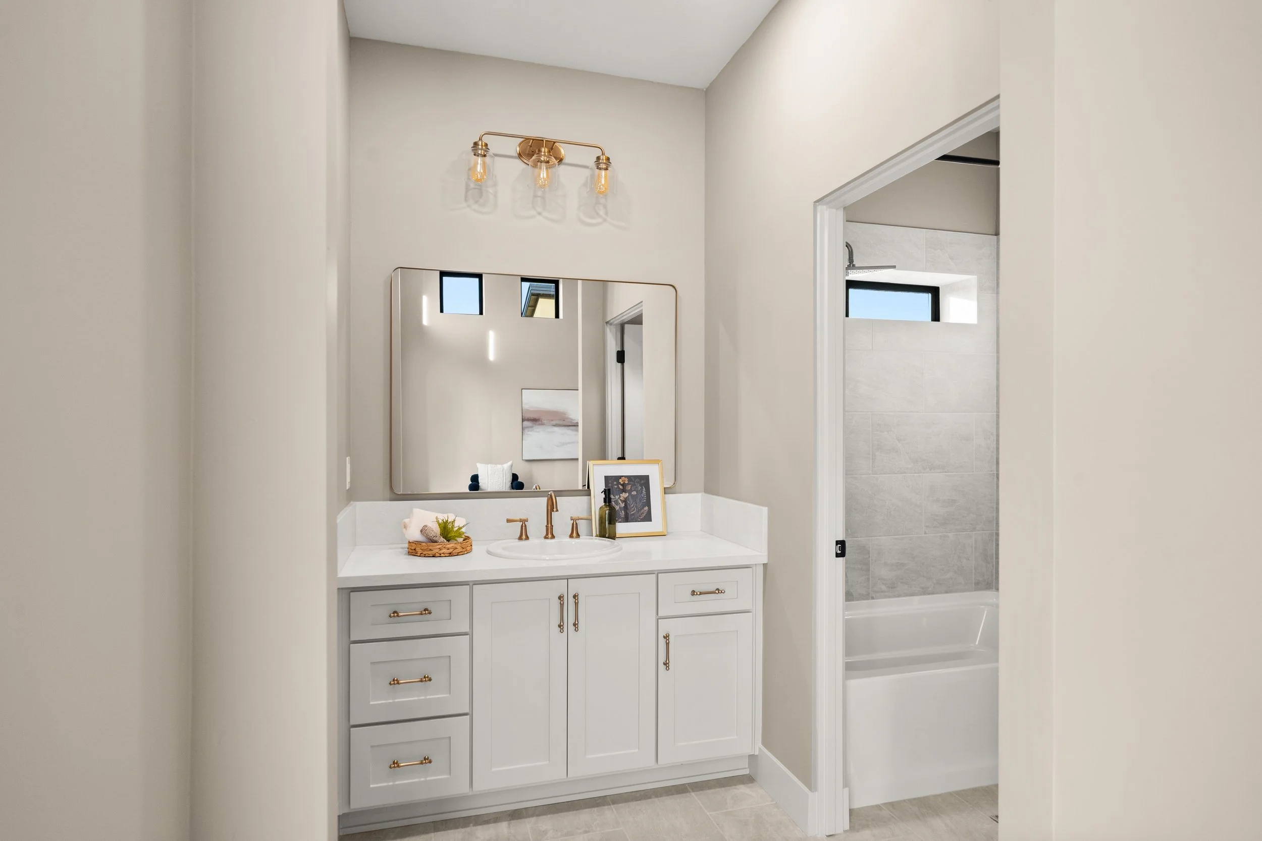 5093 Malibu Drive, Paradise, CA Bedroom 1  Connected Vanity. Custom Cabinetry & Quartz Countertops