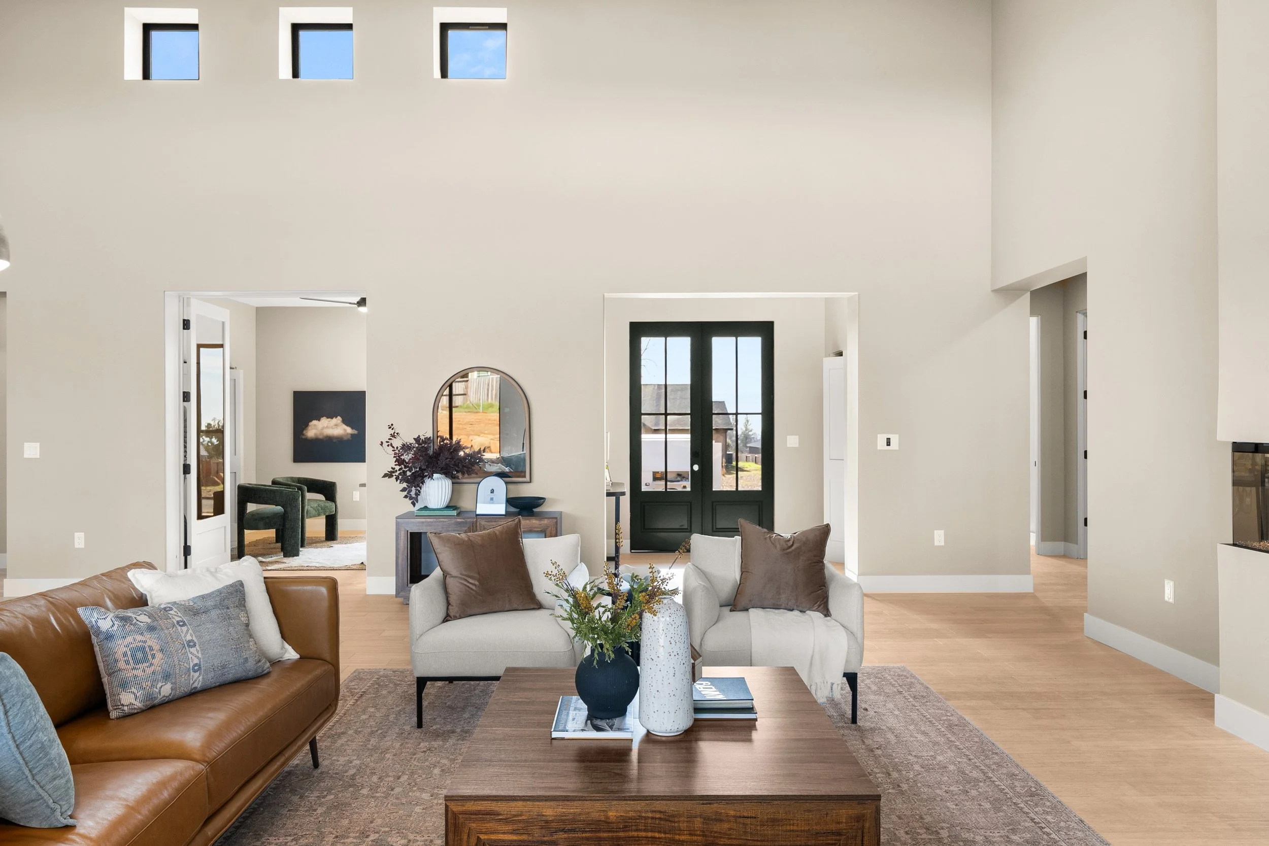 5093 Malibu Drive, Paradise, CA Entry & Great Room