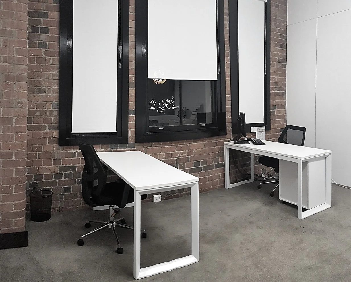 Office-Suite-Desk.jpg