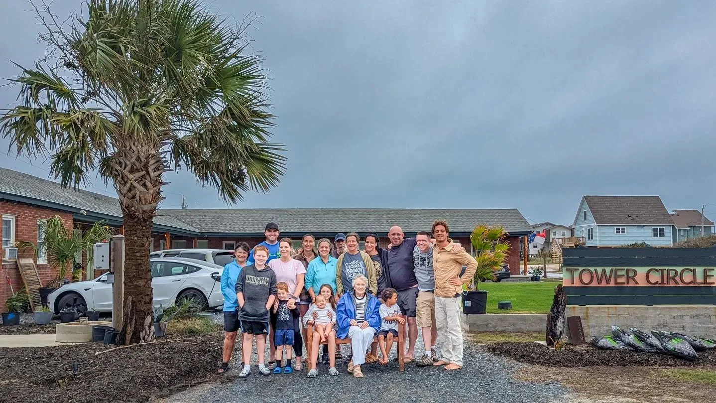 Family runs deep here at Tower Circle π
Olivia’s family traveled all the way from San Diego, and her 91-year-old grandmother Anne made the trip to see the hard work unfolding in Buxton. This little motel has passed through many hands over the
