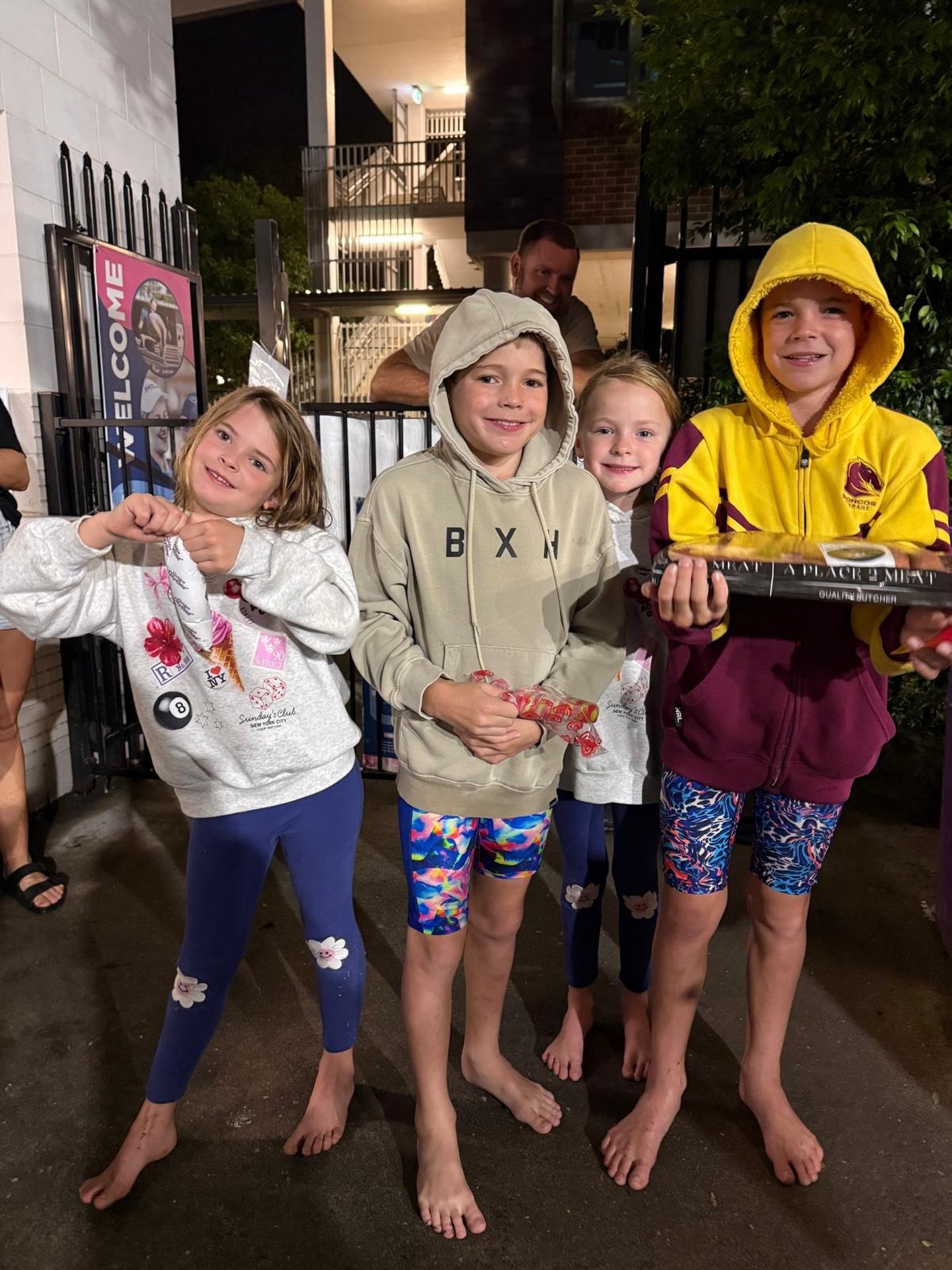 Winner winner meat tray dinner! 🥩 And we know these 4 will devour it. Congrats guys 🥇