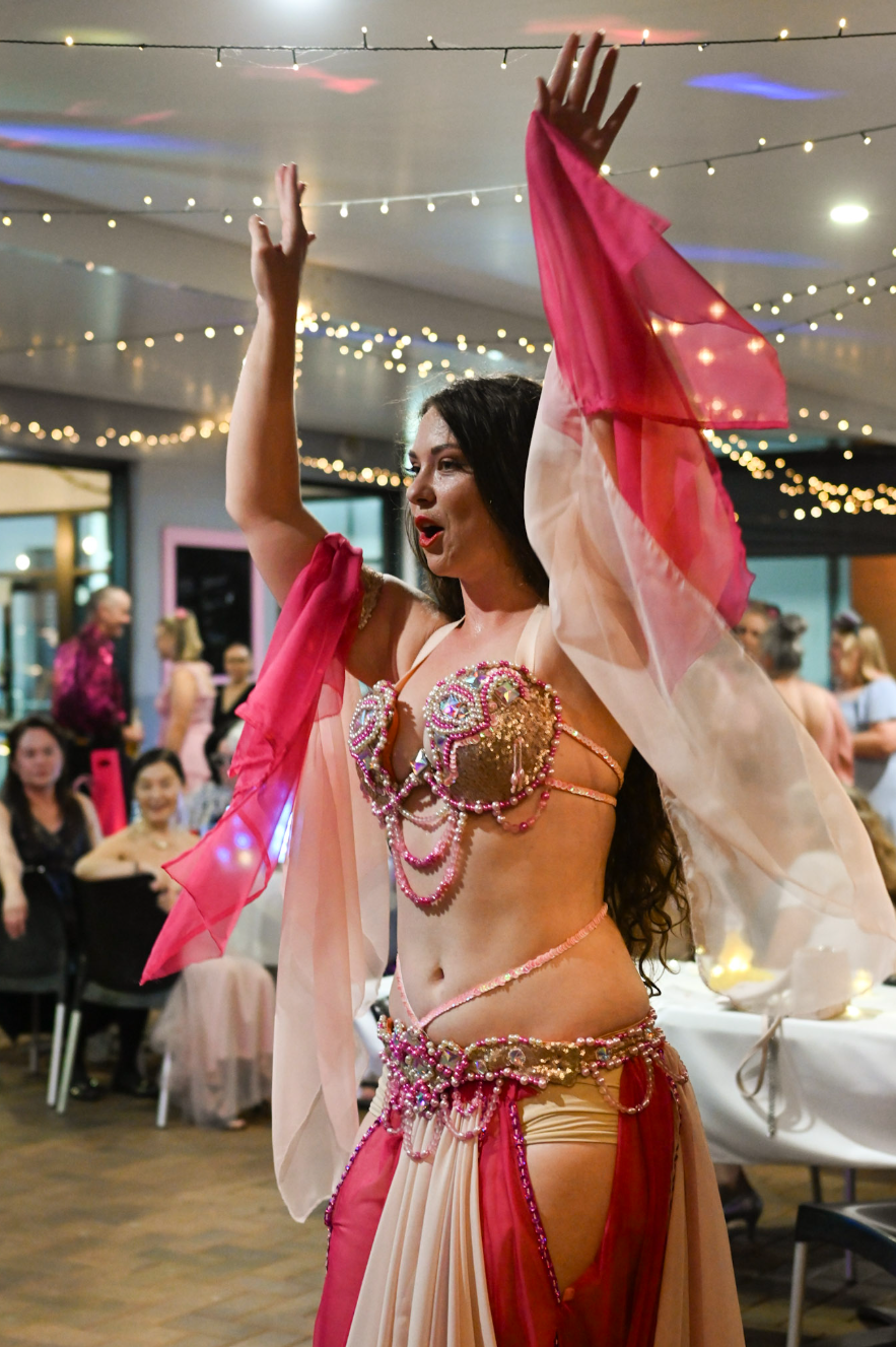 Marta Bellydance Aqua Vue Hervey Bay 2.PNG